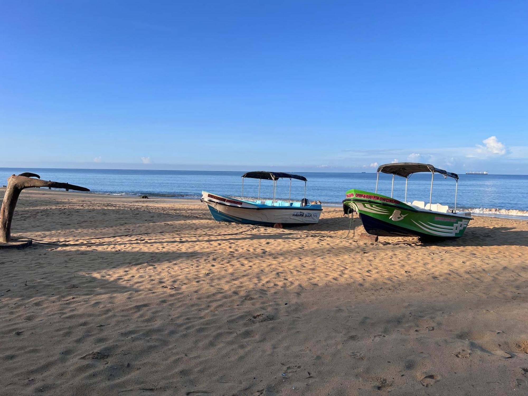 Omeesha Beach Hotel Kalpitiya Exterior foto